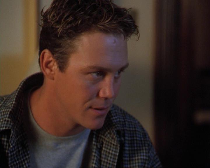 Charmed-Online_dot_net-3x02MagicHour0183.jpg Charmed-Online_dot_net-3x02MagicHour0183.jpg