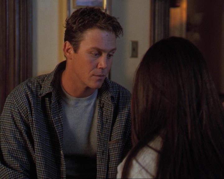 Charmed-Online_dot_net-3x02MagicHour0192.jpg