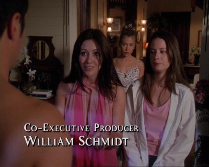 Charmed-Online_dot_net-3x02MagicHour0334.jpg Charmed-Online_dot_net-3x02MagicHour0334.jpg