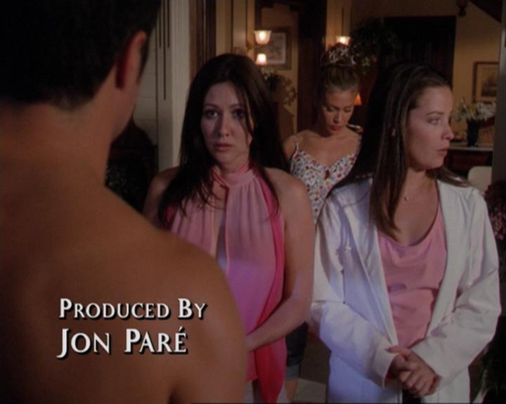 Charmed-Online_dot_net-3x02MagicHour0375.jpg Charmed-Online_dot_net-3x02MagicHour0375.jpg