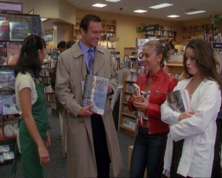 Charmed-Online_dot_net-3x02MagicHour0500.jpg Charmed-Online_dot_net-3x02MagicHour0500.jpg