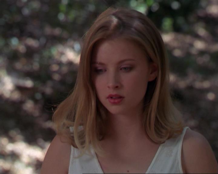 Charmed-Online_dot_net-3x02MagicHour0971.jpg