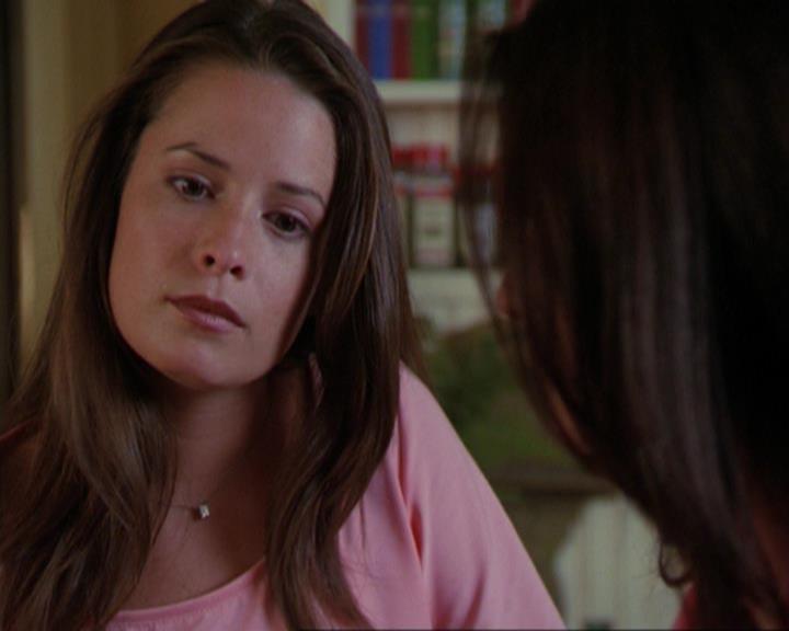 Charmed-Online_dot_net-3x02MagicHour1195.jpg