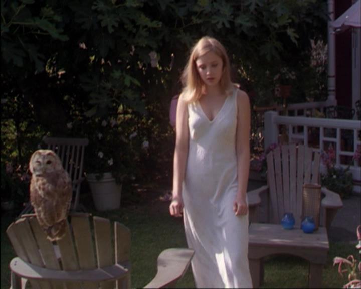 Charmed-Online_dot_net-3x02MagicHour1287.jpg