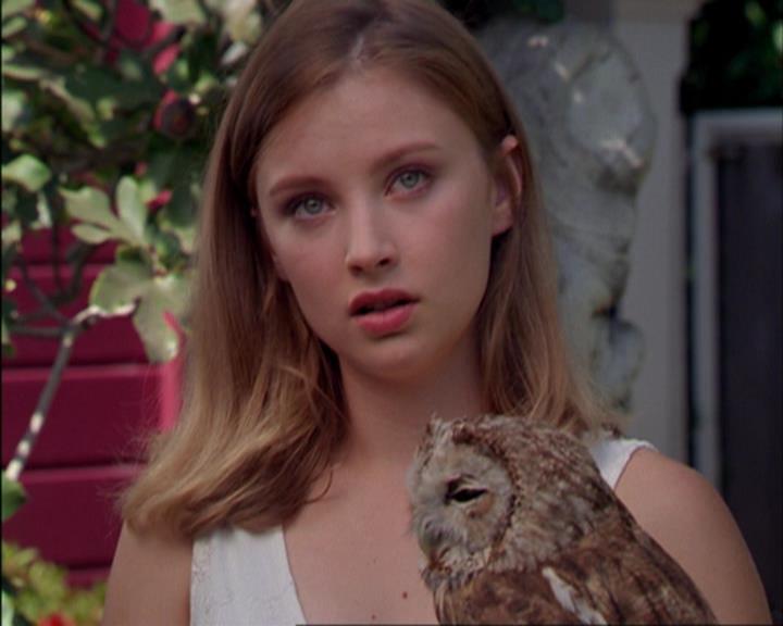 Charmed-Online_dot_net-3x02MagicHour1311.jpg