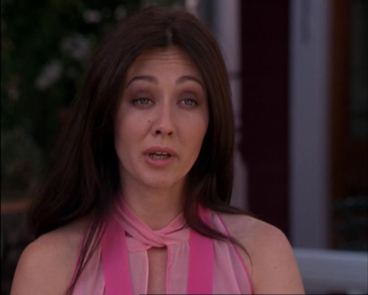 Charmed-Online_dot_net-3x02MagicHour1331.jpg