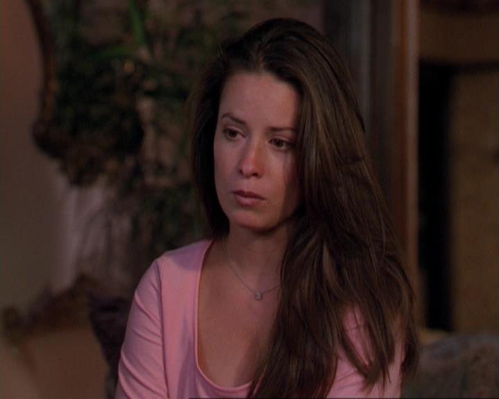 Charmed-Online_dot_net-3x02MagicHour1581.jpg
