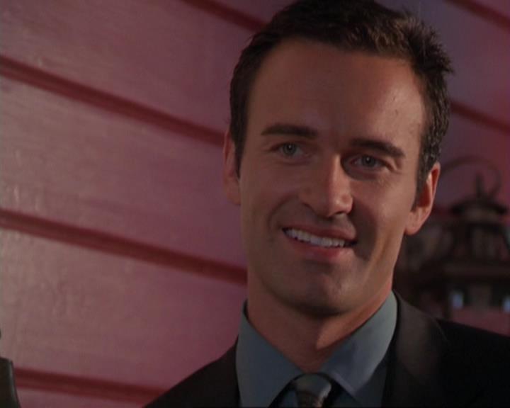 Charmed-Online_dot_net-3x02MagicHour1661.jpg
