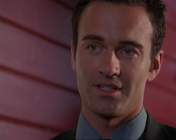 Charmed-Online_dot_net-3x02MagicHour1691.jpg