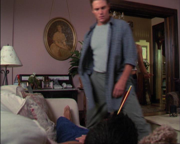 Charmed-Online_dot_net-3x02MagicHour1953.jpg