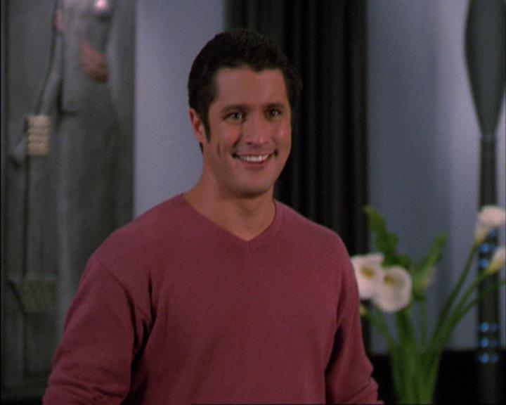 Charmed-Online_dot_net-3x02MagicHour2156.jpg