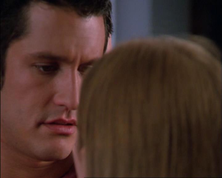 Charmed-Online_dot_net-3x02MagicHour2167.jpg