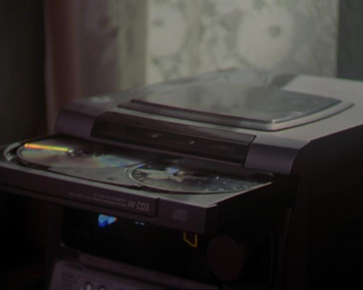 Charmed-Online_dot_net-3x02MagicHour2229.jpg