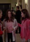 Charmed-Online_dot_net-3x02MagicHour2067.jpg