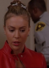 Charmed-Online_dot_net-3x02MagicHour2082.jpg