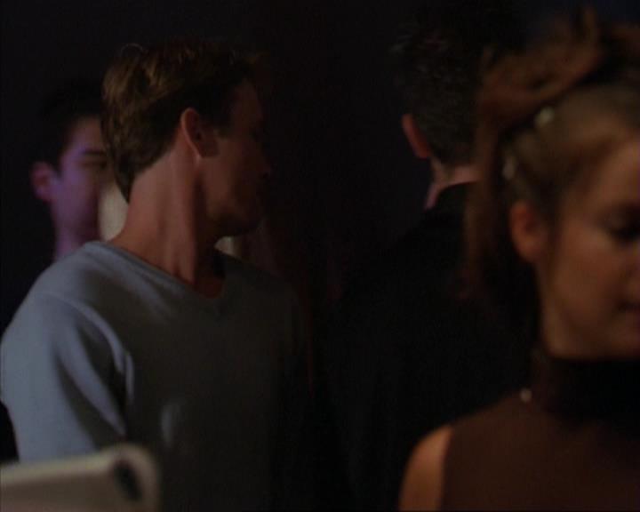 Charmed-Online_dot_net-3x03OnceUponATime0029.jpg