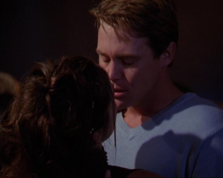 Charmed-Online_dot_net-3x03OnceUponATime0035.jpg