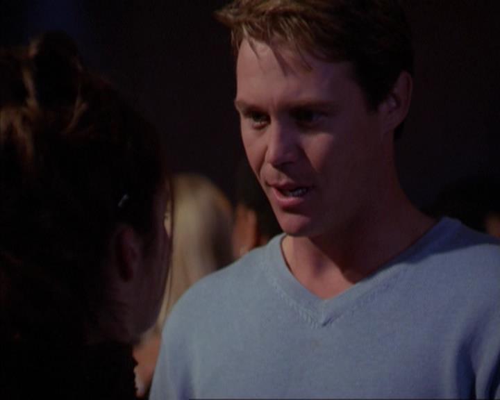 Charmed-Online_dot_net-3x03OnceUponATime0042.jpg