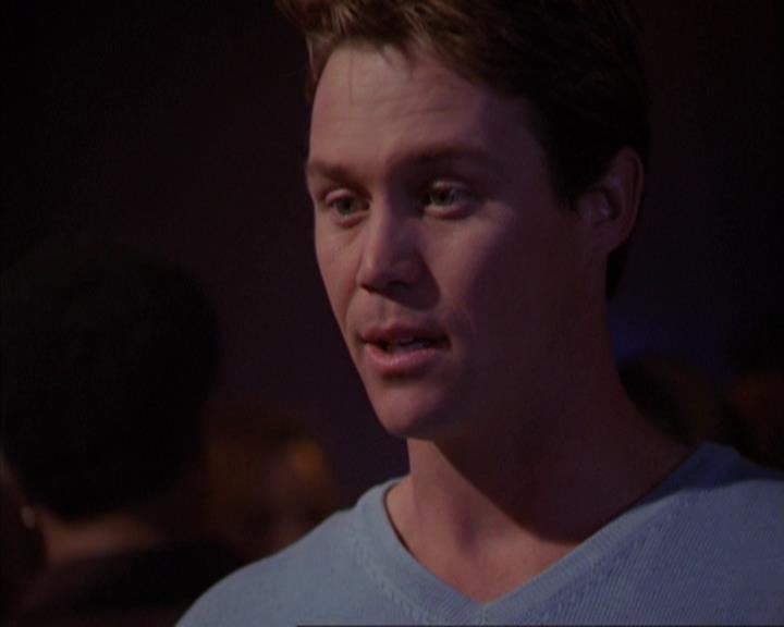Charmed-Online_dot_net-3x03OnceUponATime0055.jpg