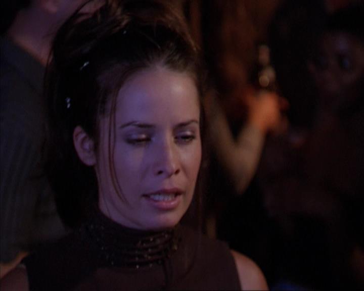 Charmed-Online_dot_net-3x03OnceUponATime0061.jpg