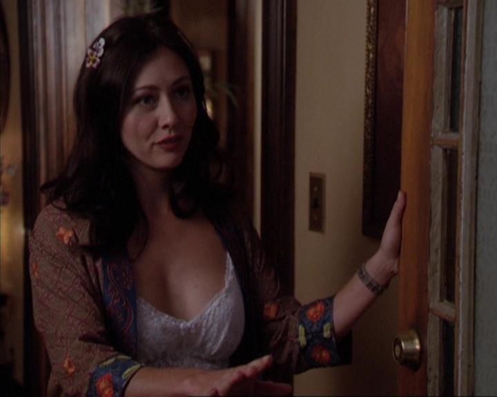 Charmed-Online_dot_net-3x03OnceUponATime0315.jpg
