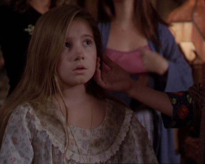 Charmed-Online_dot_net-3x03OnceUponATime0342.jpg