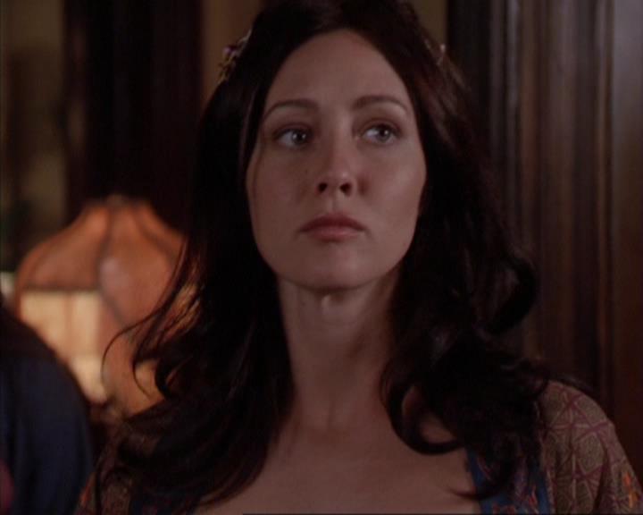 Charmed-Online_dot_net-3x03OnceUponATime0344.jpg