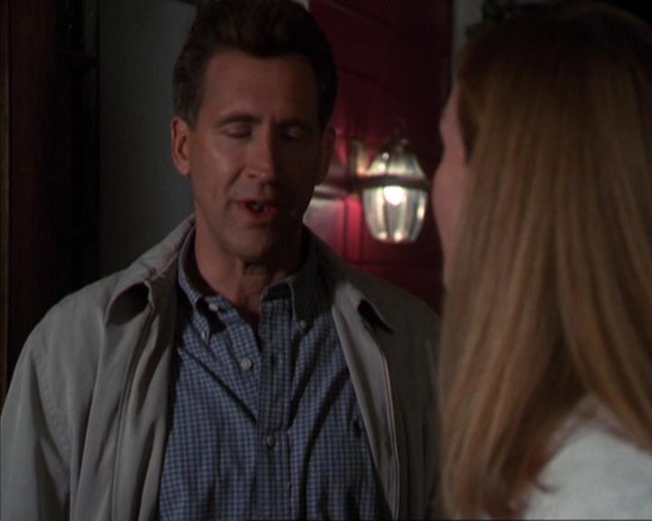 Charmed-Online_dot_net-3x03OnceUponATime0348.jpg