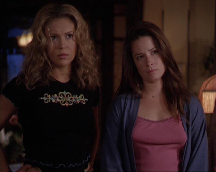 Charmed-Online_dot_net-3x03OnceUponATime0377.jpg
