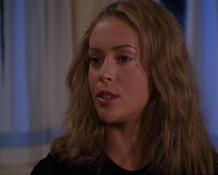 Charmed-Online_dot_net-3x03OnceUponATime0409.jpg
