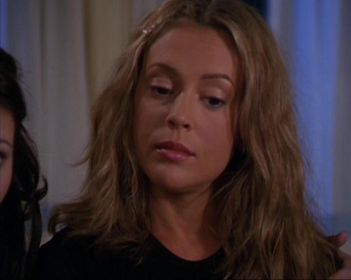 Charmed-Online_dot_net-3x03OnceUponATime0425.jpg