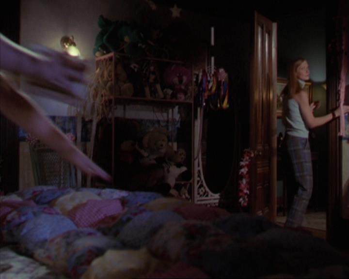 Charmed-Online_dot_net-3x03OnceUponATime0446.jpg