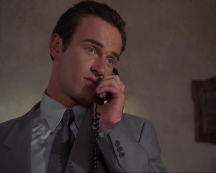 Charmed-Online_dot_net-3x03OnceUponATime0618.jpg