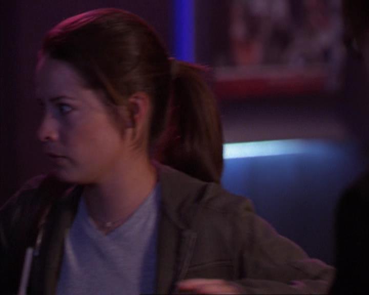 Charmed-Online_dot_net-3x03OnceUponATime0945.jpg