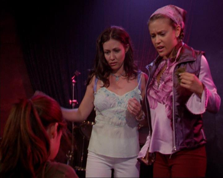 Charmed-Online_dot_net-3x03OnceUponATime0992.jpg