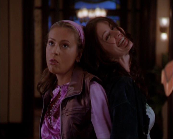 Charmed-Online_dot_net-3x03OnceUponATime1132.jpg