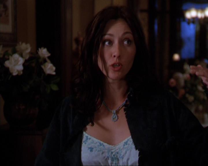 Charmed-Online_dot_net-3x03OnceUponATime1330.jpg