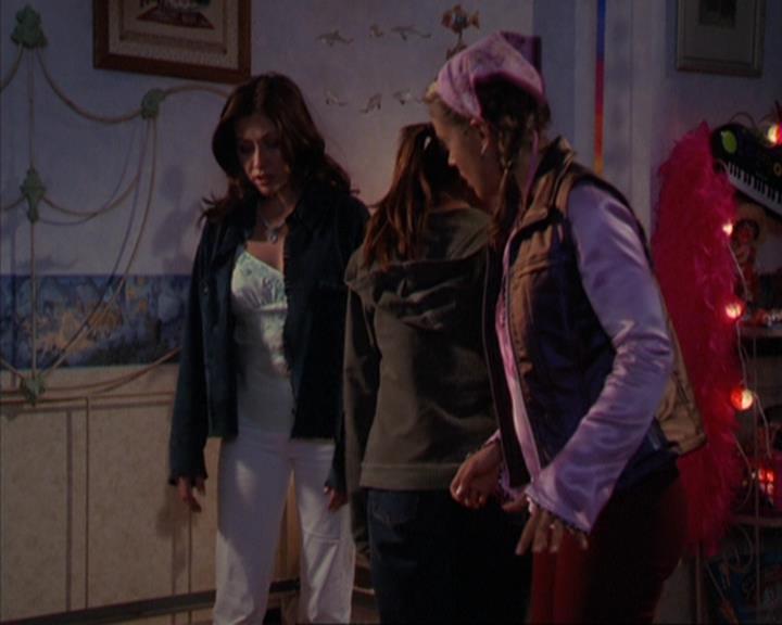 Charmed-Online_dot_net-3x03OnceUponATime1744.jpg