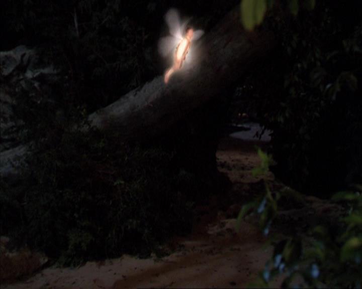 Charmed-Online_dot_net-3x03OnceUponATime1860.jpg