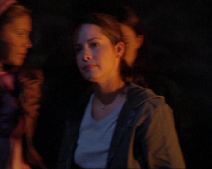 Charmed-Online_dot_net-3x03OnceUponATime1992.jpg