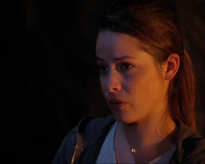 Charmed-Online_dot_net-3x03OnceUponATime2021.jpg