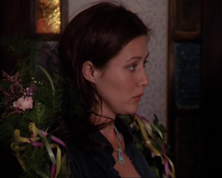 Charmed-Online_dot_net-3x03OnceUponATime2100.jpg