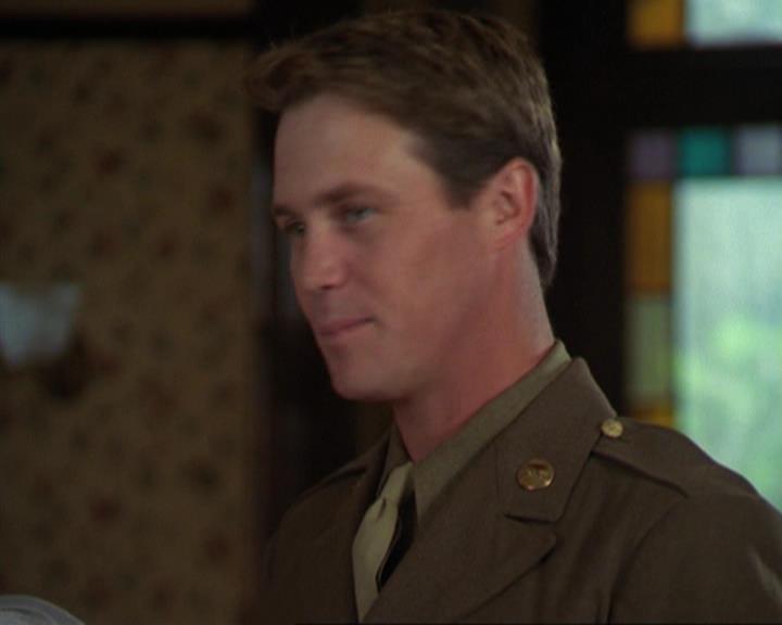 Charmed-Online_dot_net-3x04AllHalliwellsEve0014.jpg Charmed-Online_dot_net-3x04AllHalliwellsEve0014.jpg