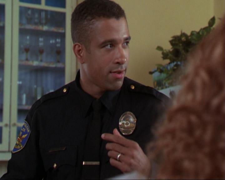 Charmed-Online_dot_net-3x04AllHalliwellsEve0068.jpg