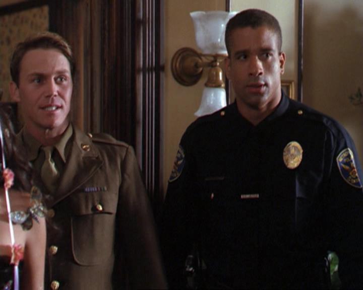 Charmed-Online_dot_net-3x04AllHalliwellsEve0241.jpg Charmed-Online_dot_net-3x04AllHalliwellsEve0241.jpg