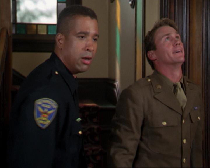 Charmed-Online_dot_net-3x04AllHalliwellsEve0260.jpg Charmed-Online_dot_net-3x04AllHalliwellsEve0260.jpg