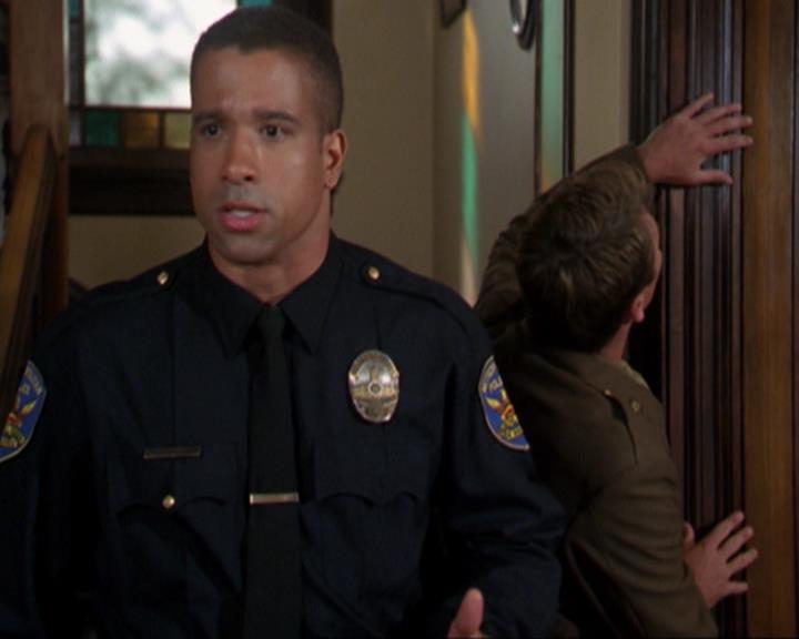 Charmed-Online_dot_net-3x04AllHalliwellsEve0263.jpg Charmed-Online_dot_net-3x04AllHalliwellsEve0263.jpg