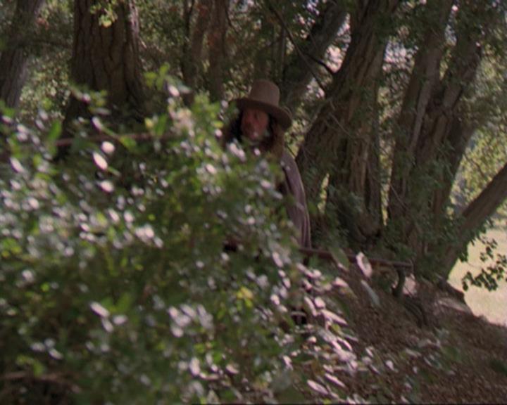 Charmed-Online_dot_net-3x04AllHalliwellsEve0499.jpg Charmed-Online_dot_net-3x04AllHalliwellsEve0499.jpg
