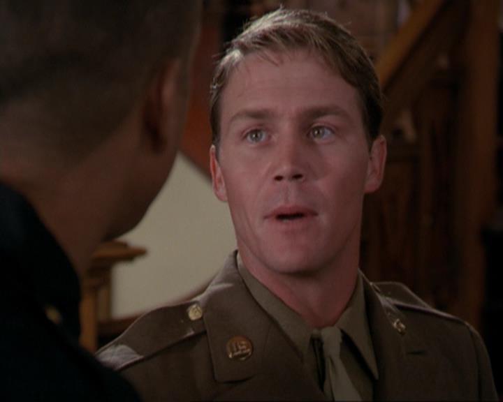 Charmed-Online_dot_net-3x04AllHalliwellsEve0572.jpg