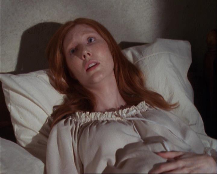 Charmed-Online_dot_net-3x04AllHalliwellsEve1159.jpg Charmed-Online_dot_net-3x04AllHalliwellsEve1159.jpg